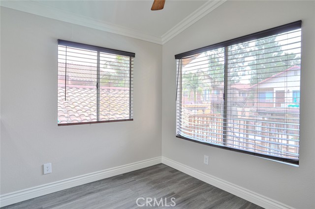 Detail Gallery Image 5 of 32 For 768 La Tierra St #I201,  Corona,  CA 92879 - 2 Beds | 2 Baths