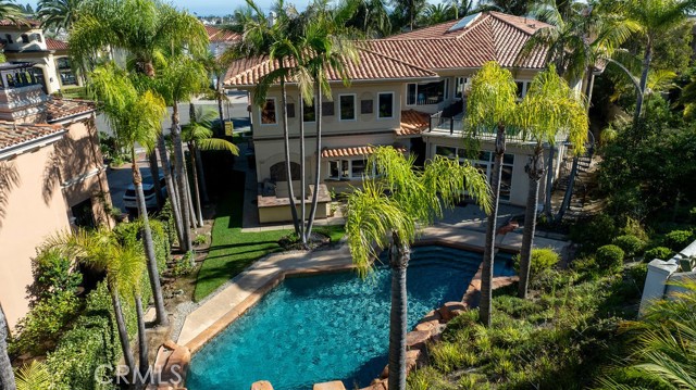 5 Ebony Glade, Laguna Niguel CA: https://media.crmls.org/medias/839f0950-c305-40ca-a6a4-16a58743c752.jpg