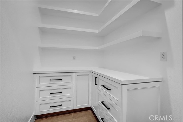 605 S Anderson Road, Exeter CA: https://media.crmls.org/medias/839f217d-880f-413b-b516-c987615bec72.jpg