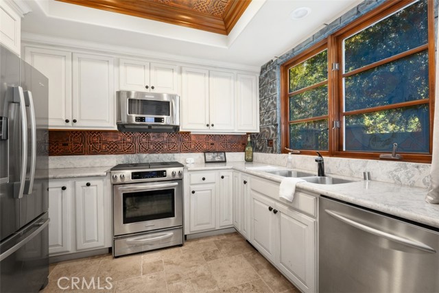 Detail Gallery Image 20 of 34 For 31232 via Colinas, Coto de Caza,  CA 92679 - 6 Beds | 7/3 Baths