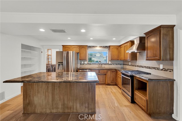 Detail Gallery Image 13 of 52 For 13381 Epping, Tustin,  CA 92780 - 5 Beds | 3 Baths