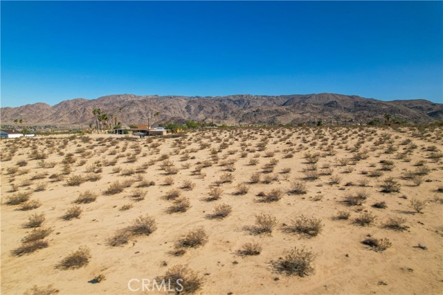 Detail Gallery Image 17 of 22 For 10 Noels Knoll Rd, Twentynine Palms,  CA 92277 - – Beds | – Baths