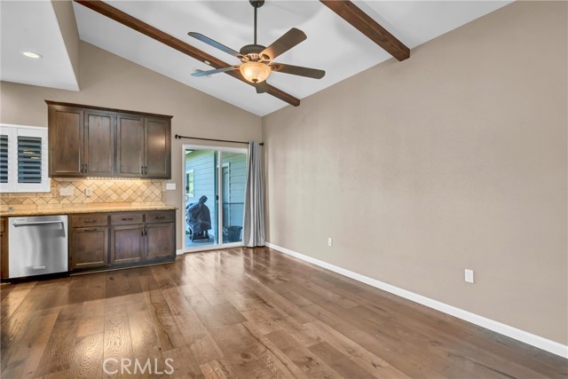 Detail Gallery Image 15 of 31 For 15384 Summit Bld, Cobb,  CA 95426 - 3 Beds | 2/1 Baths