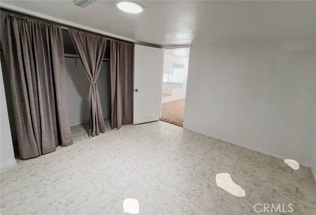 Detail Gallery Image 14 of 37 For 16268 Lorene Dr, Victorville,  CA 92395 - 3 Beds | 3 Baths