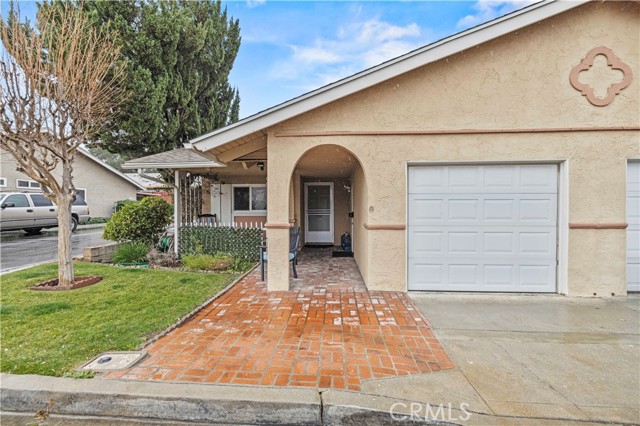 Detail Gallery Image 1 of 1 For 26840 Avenue of the Oaks #D,  Newhall,  CA 91321 - 2 Beds | 2 Baths
