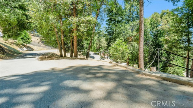 Detail Gallery Image 20 of 29 For 23995 Fern Glen Ln, Crestline,  CA 92325 - 2 Beds | 1/1 Baths