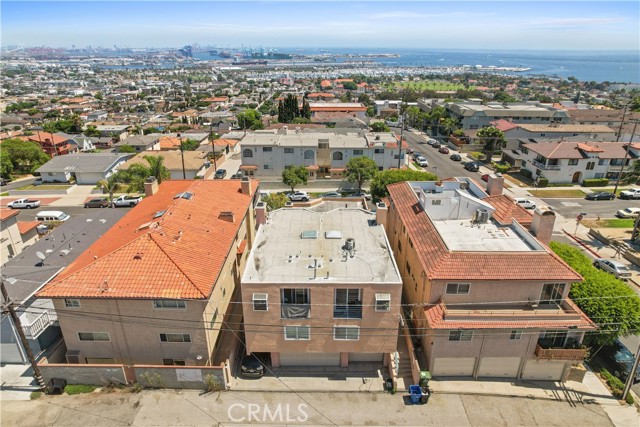 Detail Gallery Image 38 of 40 For 2331 S Cabrillo Ave #1,  San Pedro,  CA 90731 - 3 Beds | 3 Baths