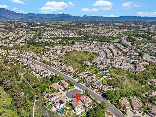 Detail Gallery Image 41 of 41 For 27402 Carino Cir, Mission Viejo,  CA 92692 - 5 Beds | 3 Baths