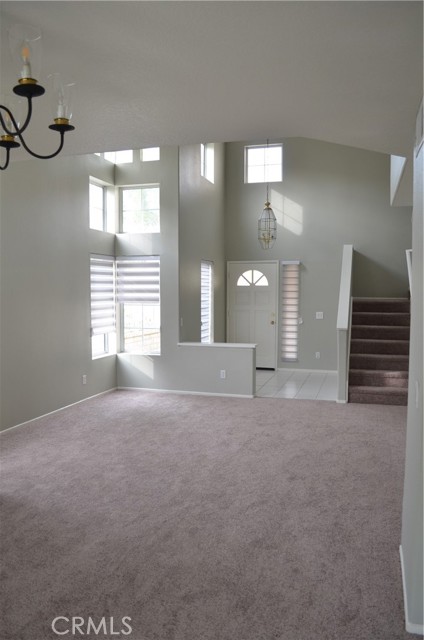 Detail Gallery Image 11 of 22 For 323 S Larkwood St, Anaheim Hills,  CA 92808 - 4 Beds | 2/1 Baths