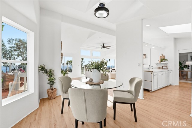 Detail Gallery Image 14 of 39 For 30802 Pacific Coast Hwy, A0 #A0,  Laguna Beach,  CA 92651 - 3 Beds | 2 Baths