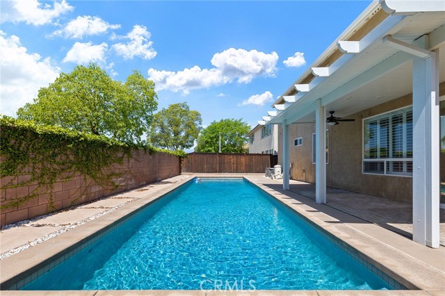 40089 Montage Lane, Murrieta CA: https://media.crmls.org/medias/83a56aa3-714f-436c-8c49-fdd1c3951763.jpg