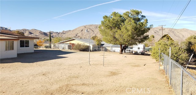 Detail Gallery Image 48 of 66 For 7549 Borrego Trl, Yucca Valley,  CA 92284 - 2 Beds | 2 Baths