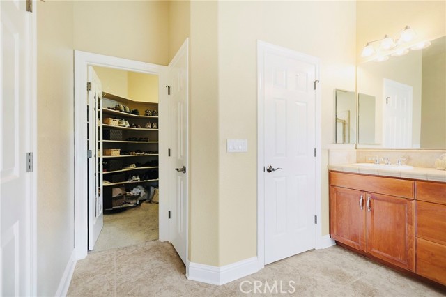 Detail Gallery Image 16 of 41 For 3600 Laver Ct, Redding,  CA 96002 - 4 Beds | 2/1 Baths