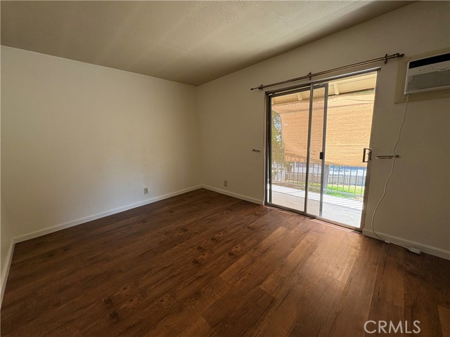 Detail Gallery Image 10 of 17 For 1123 Unit B E La Deney Ct, Ontario,  CA 91764 - 2 Beds | 1/1 Baths