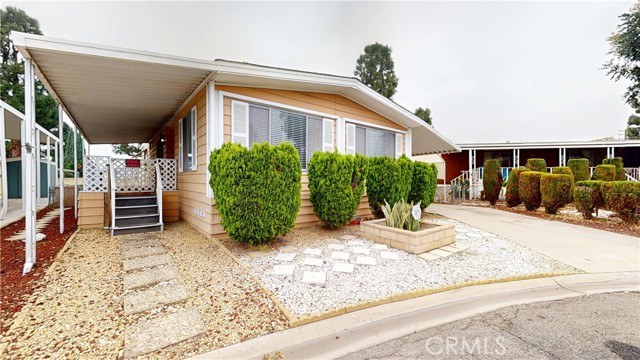 Detail Gallery Image 3 of 36 For 3595 Santa Fe Ave #73,  Long Beach,  CA 90810 - 2 Beds | 2 Baths