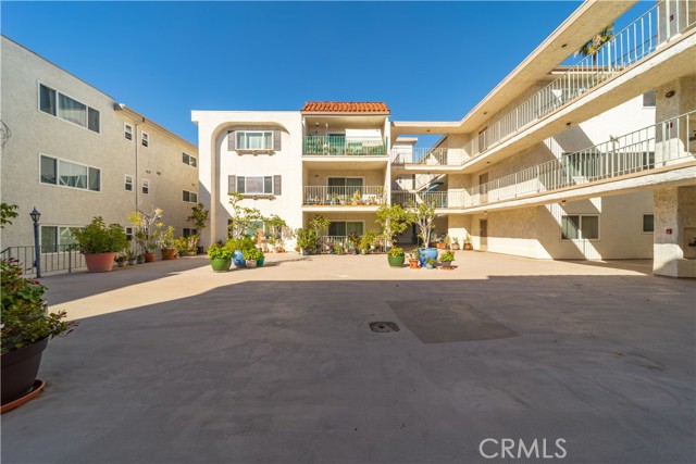 Detail Gallery Image 31 of 33 For 1344 5th St #16,  Glendale,  CA 91201 - 3 Beds | 2 Baths