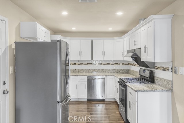 Detail Gallery Image 13 of 41 For 14087 Anderson St, Paramount,  CA 90723 - 3 Beds | 2 Baths
