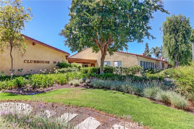 Detail Gallery Image 45 of 56 For 2009 via Mariposa #D,  Laguna Woods,  CA 92637 - 2 Beds | 2 Baths