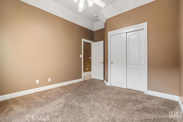 Detail Gallery Image 29 of 38 For 1933 Kellie Marie, Bakersfield,  CA 93314 - 5 Beds | 3 Baths
