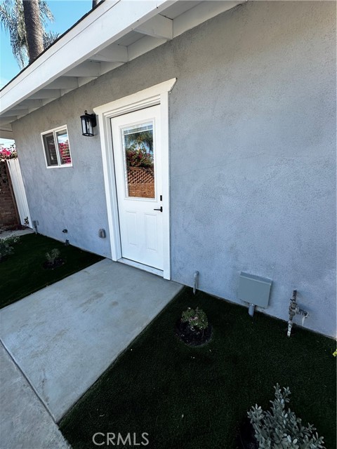 Detail Gallery Image 2 of 12 For 2040 Bronson Way, Riverside,  CA 92506 - 1 Beds | 1 Baths