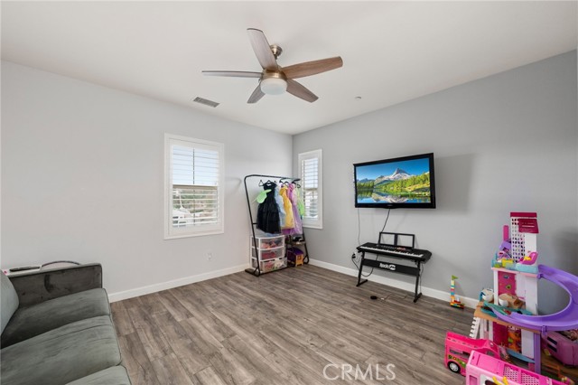 Detail Gallery Image 26 of 63 For 34878 Heartland Ln, Murrieta,  CA 92563 - 5 Beds | 2/1 Baths