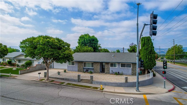 Detail Gallery Image 11 of 58 For 4408 Walnut Ave, Simi Valley,  CA 93063 - 3 Beds | 3 Baths