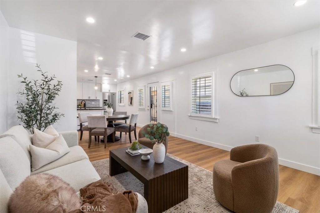 83Ae95B8 320E 43Ad B7D8 925728E74971 6616 Denver Avenue, Los Angeles, Ca 90044 &Lt;Span Style='BackgroundColor:transparent;Padding:0Px;'&Gt; &Lt;Small&Gt; &Lt;I&Gt; &Lt;/I&Gt; &Lt;/Small&Gt;&Lt;/Span&Gt;