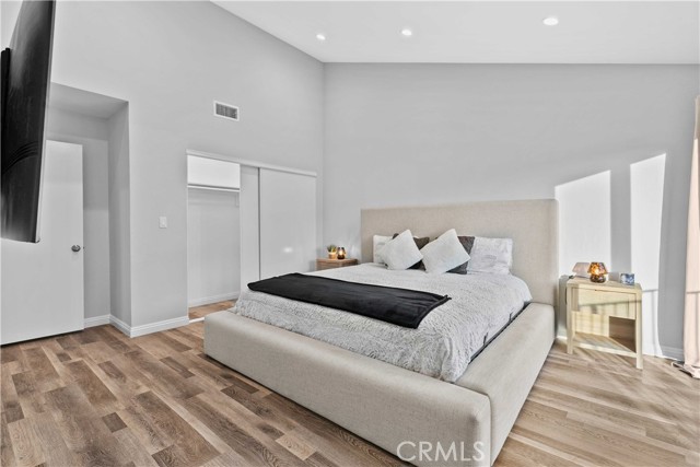 Detail Gallery Image 29 of 37 For 1881 Alpha Rd #8,  Glendale,  CA 91208 - 2 Beds | 3 Baths