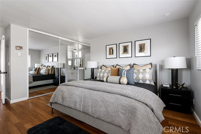 Detail Gallery Image 18 of 32 For 800 Manhattan, Manhattan Beach,  CA 90266 - 2 Beds | 2 Baths