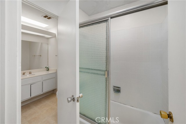 Detail Gallery Image 18 of 32 For 3426 Gulfcrest Dr, Rancho Palos Verdes,  CA 90275 - 3 Beds | 2 Baths