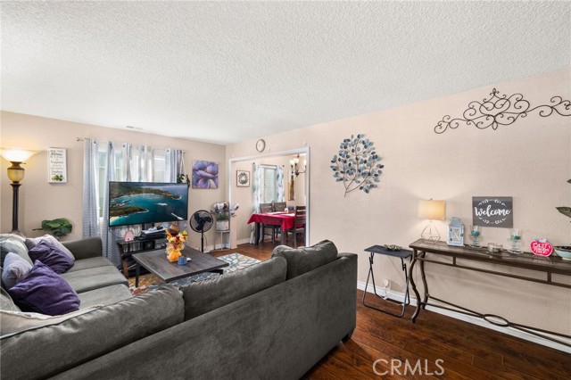 Detail Gallery Image 7 of 32 For 8868 Juniper Ave, Fontana,  CA 92335 - 2 Beds | 1 Baths