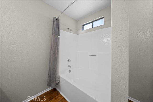 Detail Gallery Image 16 of 27 For 43007 Pearlwood Dr, Lancaster,  CA 93536 - 4 Beds | 4 Baths