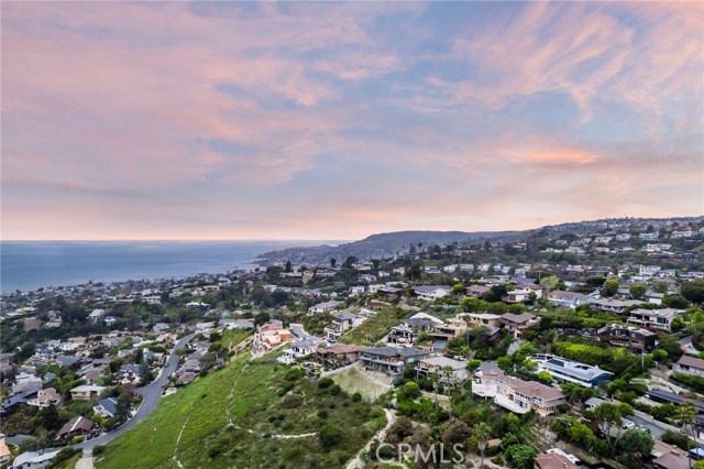 Detail Gallery Image 1 of 28 For 1095 Flamingo Rd, Laguna Beach,  CA 92651 - 4 Beds | 2/1 Baths