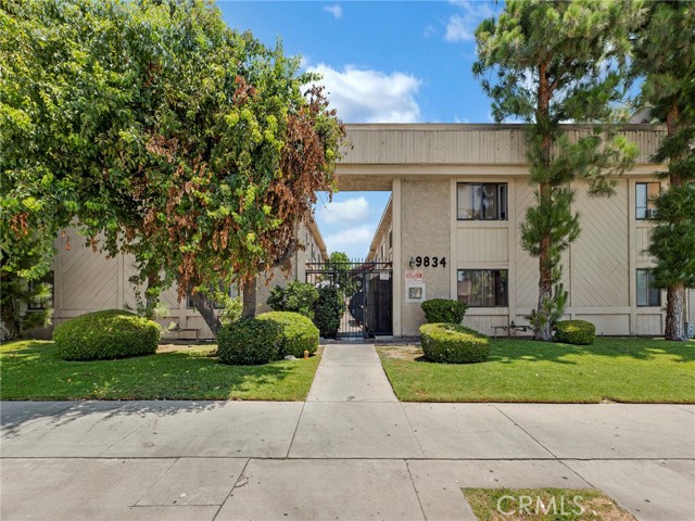 Detail Gallery Image 28 of 29 For 9834 Sepulveda Bld #109,  North Hills,  CA 91343 - 2 Beds | 2 Baths