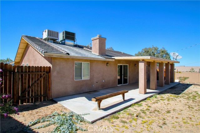 6789 Copper Mountain, 29 Palms CA: https://media.crmls.org/medias/83b0b76c-fa62-42bd-b29a-57228b19a569.jpg