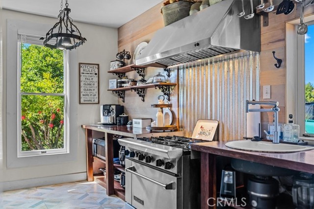 Detail Gallery Image 17 of 75 For 5211 Central, Riverside,  CA 92504 - 8 Beds | 4 Baths