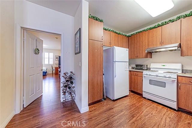 Detail Gallery Image 9 of 41 For 735 Francesca #202,  Walnut,  CA 91789 - 2 Beds | 2 Baths