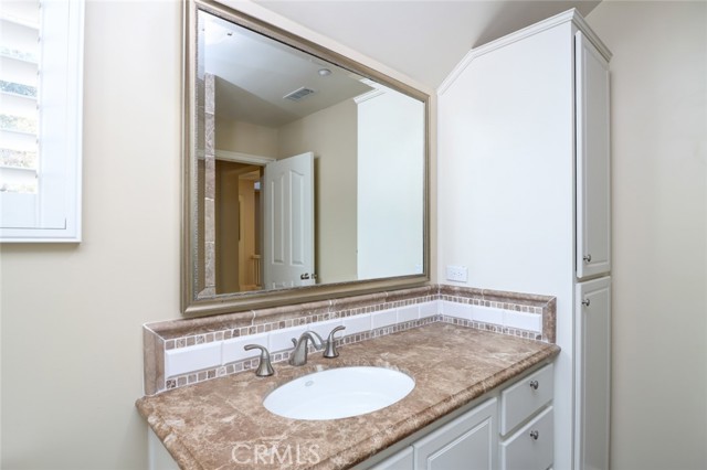 Detail Gallery Image 19 of 45 For 23 Harwick Ct, Ladera Ranch,  CA 92694 - 3 Beds | 2/1 Baths