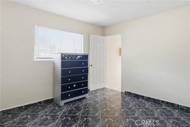 Detail Gallery Image 9 of 36 For 481 20th St, San Bernardino,  CA 92405 - 2 Beds | 2 Baths