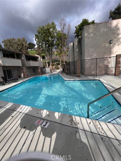 28947 Thousand Oaks Boulevard, Agoura Hills CA: https://media.crmls.org/medias/83b203c1-f956-47f5-a6a0-427ec3c631dc.jpg