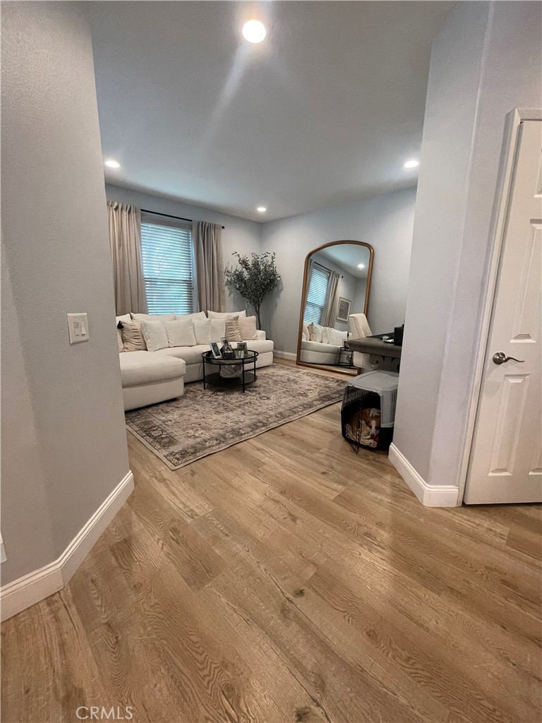 MLS #OC25241237 image #6