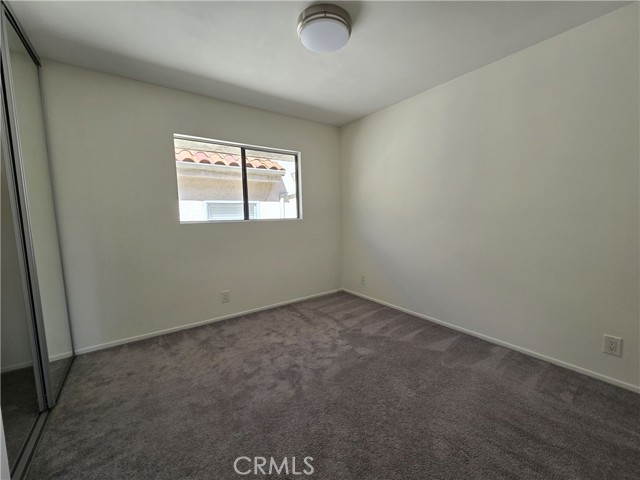 Detail Gallery Image 23 of 26 For 2440 Penmar Ave #2,  Venice,  CA 90291 - 3 Beds | 2/1 Baths