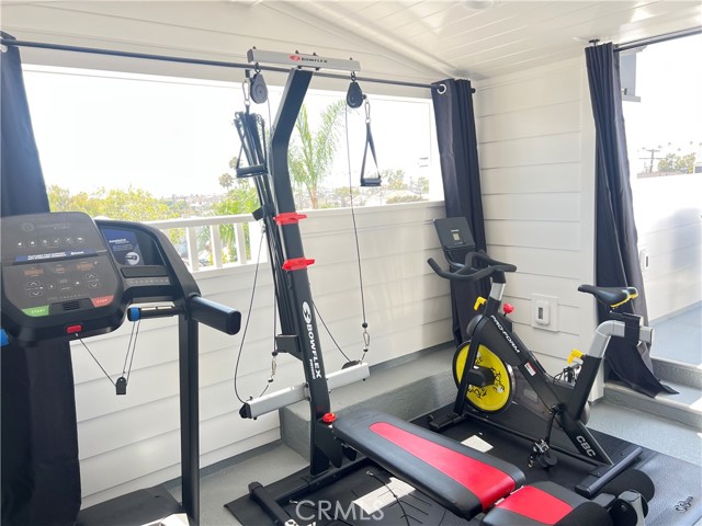 Detail Gallery Image 32 of 56 For 512 Jasmine Ave, Corona Del Mar,  CA 92625 - 3 Beds | 3/1 Baths