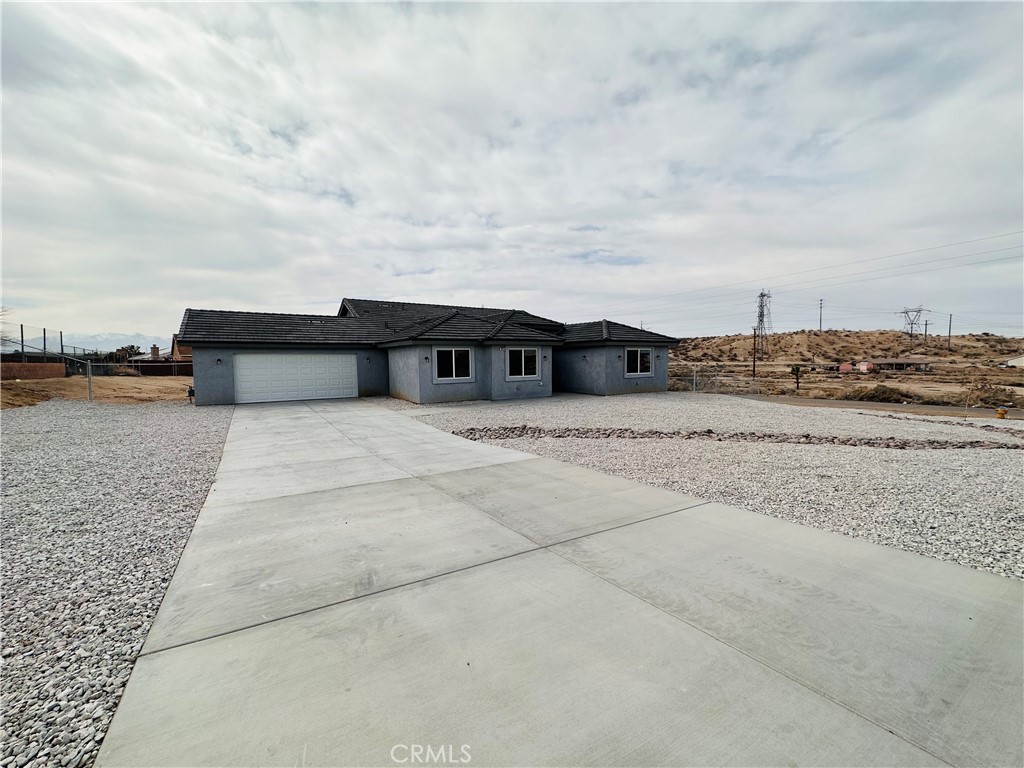 14842 Hopland st, Victorville, CA 92392