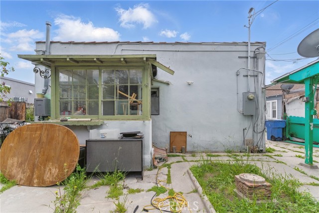5823 Madden Avenue, Los Angeles CA: https://media.crmls.org/medias/83b38f57-46a2-40f9-8a63-e29497b31abc.jpg