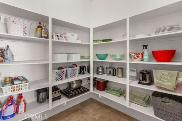 Detail Gallery Image 11 of 23 For 18345 Betony Pl, San Bernardino,  CA 92407 - 3 Beds | 2 Baths