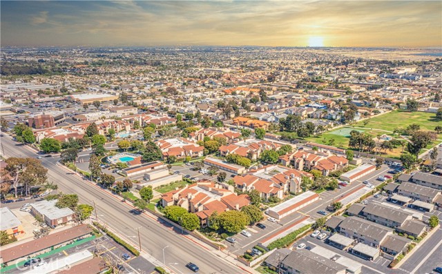 Image 3 for 4852 Cabana Dr #305, Huntington Beach, CA 92649