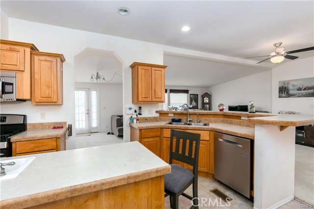 Detail Gallery Image 18 of 28 For 16265 Koch St, Mojave,  CA 93501 - 4 Beds | 2/1 Baths