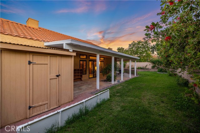 38225 6th W Street, Palmdale CA: https://media.crmls.org/medias/83b52886-6055-4197-ac59-0642d8fc956b.jpg