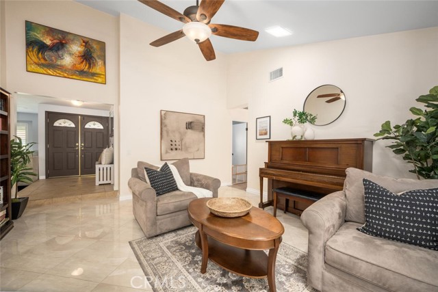 Detail Gallery Image 28 of 58 For 2432 Chippewa Ave, Placentia,  CA 92870 - 4 Beds | 2 Baths